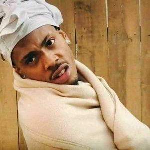 Meet your Posher, Kendra